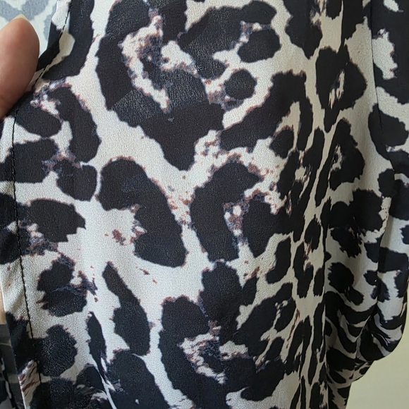 Pink Milly Leopard Print Kimono - Picture 8 of 10